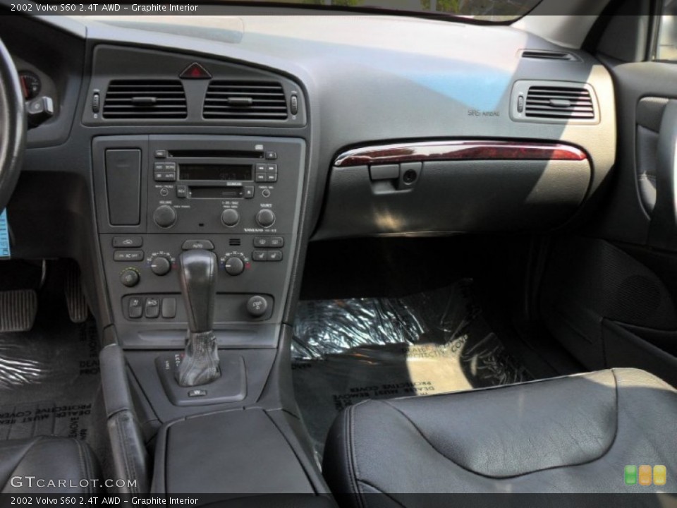 Graphite Interior Dashboard for the 2002 Volvo S60 2.4T AWD #50458772