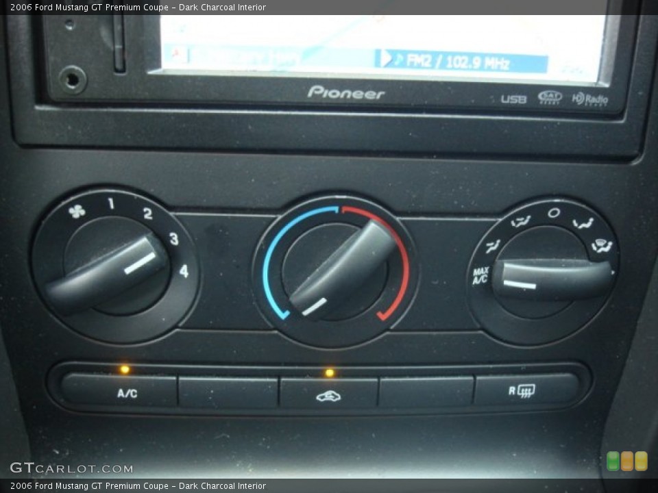 Dark Charcoal Interior Controls for the 2006 Ford Mustang GT Premium Coupe #50460734