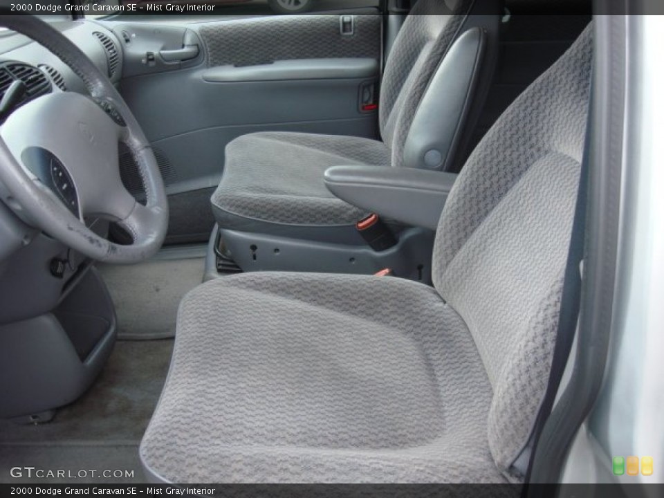 Mist Gray Interior Photo for the 2000 Dodge Grand Caravan SE #50461211