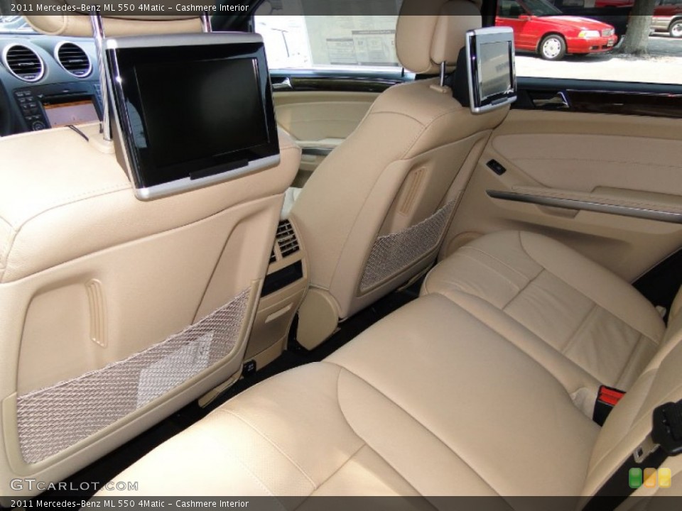 Cashmere Interior Photo for the 2011 Mercedes-Benz ML 550 4Matic #50464778