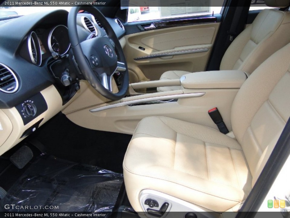 Cashmere Interior Photo for the 2011 Mercedes-Benz ML 550 4Matic #50464881