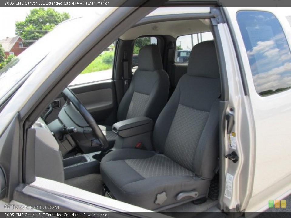 Pewter Interior Photo for the 2005 GMC Canyon SLE Extended Cab 4x4 #50469895
