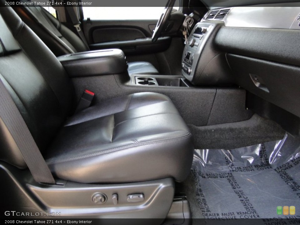 Ebony Interior Photo for the 2008 Chevrolet Tahoe Z71 4x4 #50470639