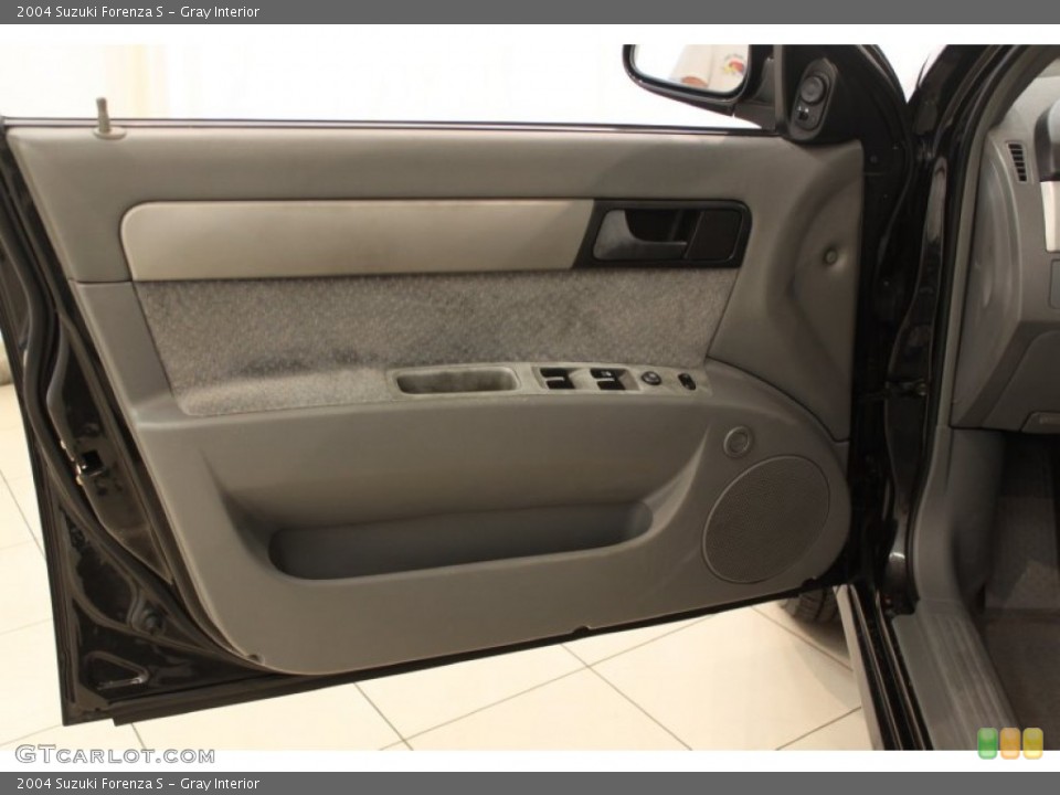 Gray Interior Door Panel for the 2004 Suzuki Forenza S #50481280
