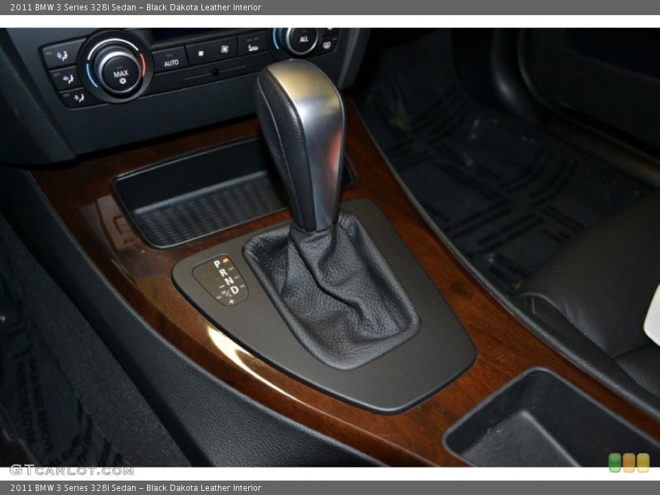 Black Dakota Leather Interior Transmission for the 2011 BMW 3 Series 328i Sedan #50481532