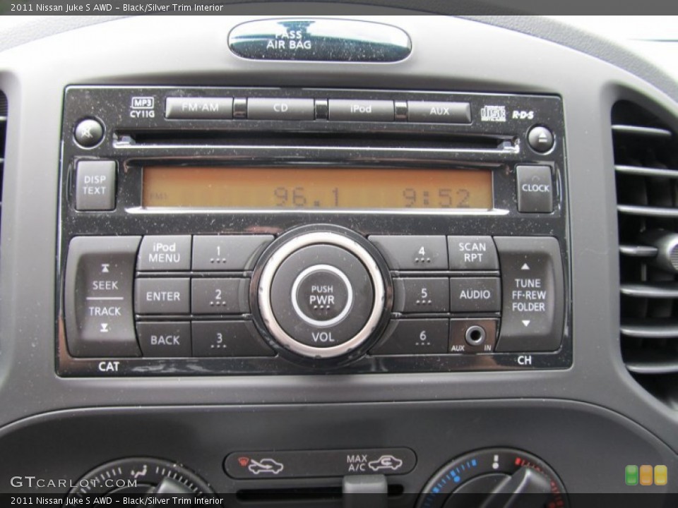 Black/Silver Trim Interior Controls for the 2011 Nissan Juke S AWD #50485000