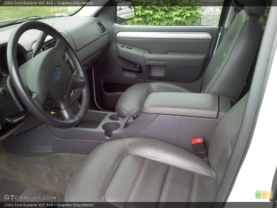 Graphite Grey Interior Photo for the 2003 Ford Explorer XLT 4x4 #50486998