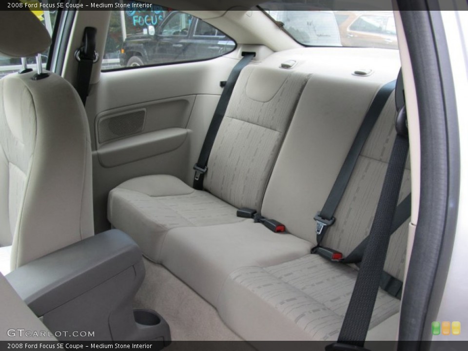 Medium Stone Interior Photo for the 2008 Ford Focus SE Coupe #50492218