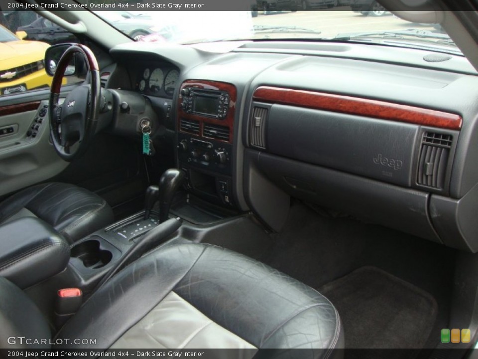 Dark Slate Gray Interior Photo for the 2004 Jeep Grand Cherokee Overland 4x4 #50494396