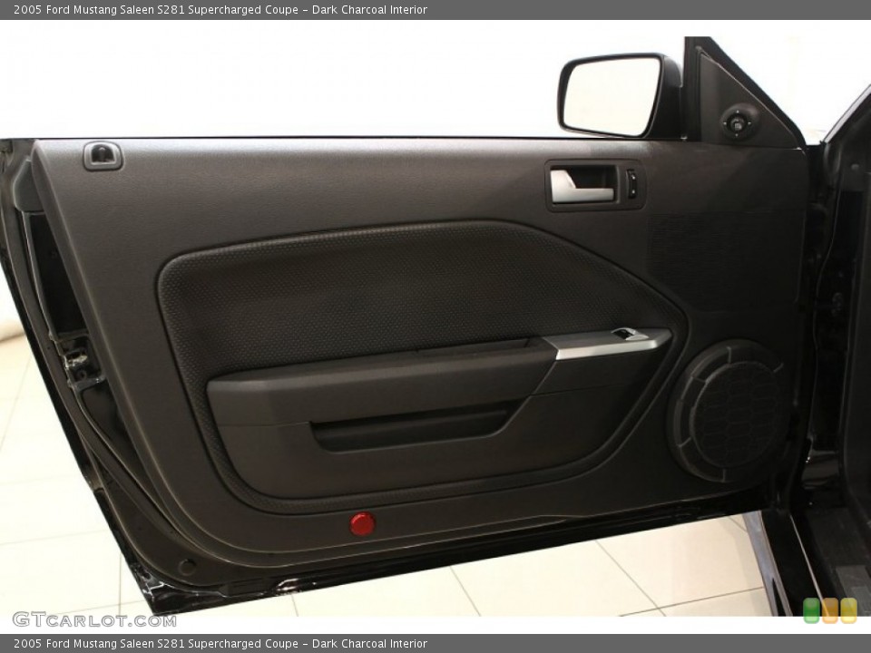 Dark Charcoal Interior Door Panel for the 2005 Ford Mustang Saleen S281 Supercharged Coupe #50498993