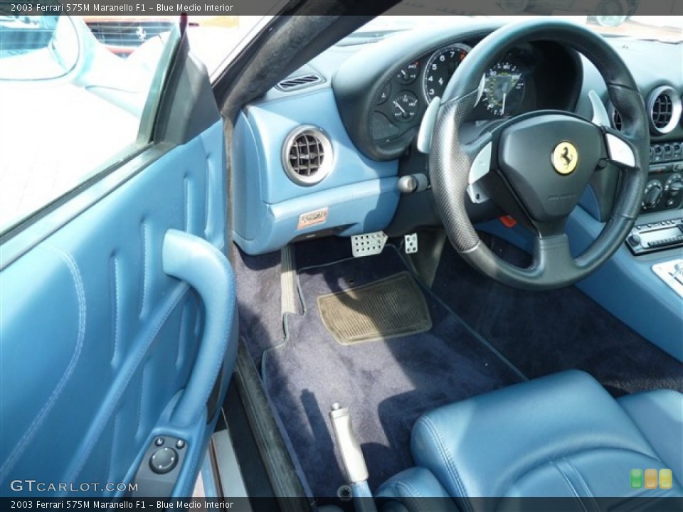 Blue Medio Interior Photo for the 2003 Ferrari 575M Maranello F1 #50503312