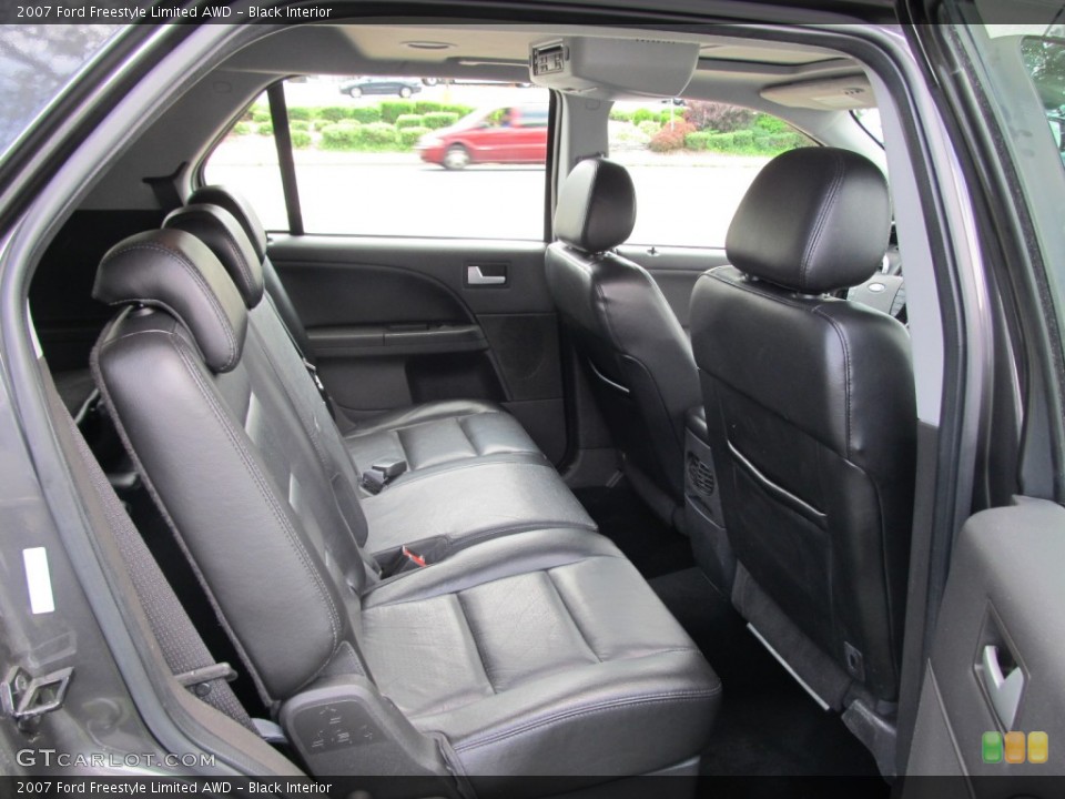 Black Interior Photo for the 2007 Ford Freestyle Limited AWD #50503750