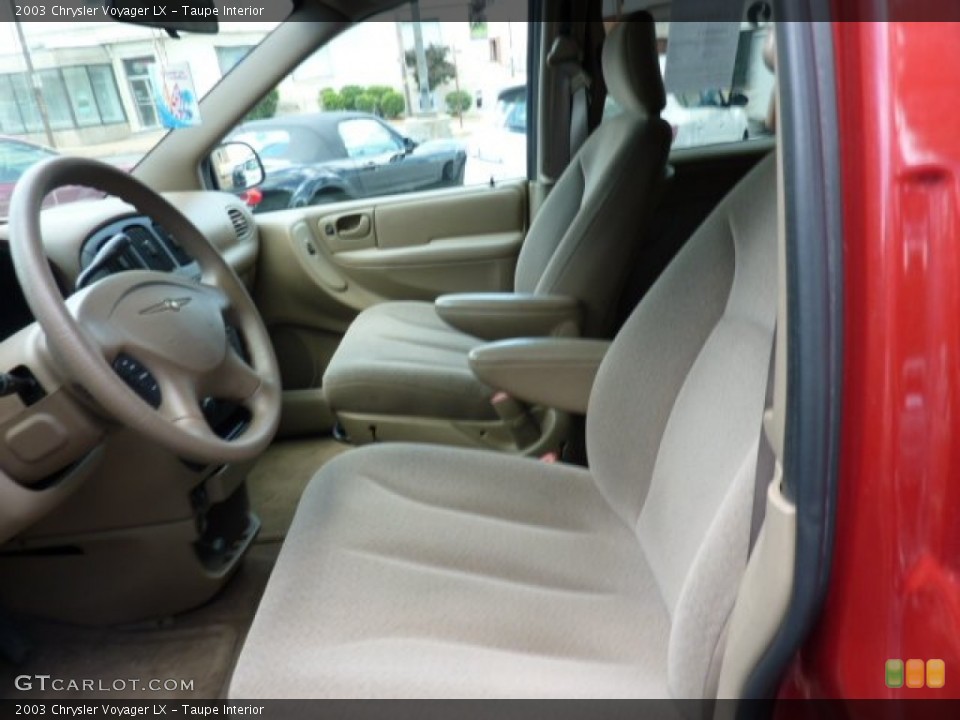 Taupe Interior Photo for the 2003 Chrysler Voyager LX #50504002