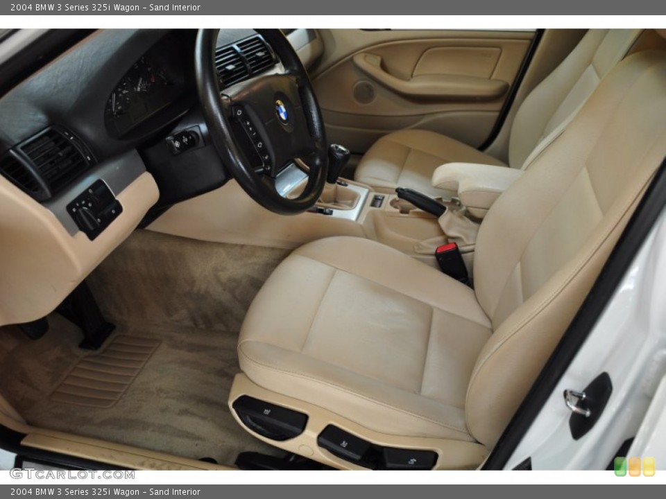 Sand Interior Photo for the 2004 BMW 3 Series 325i Wagon #50505754