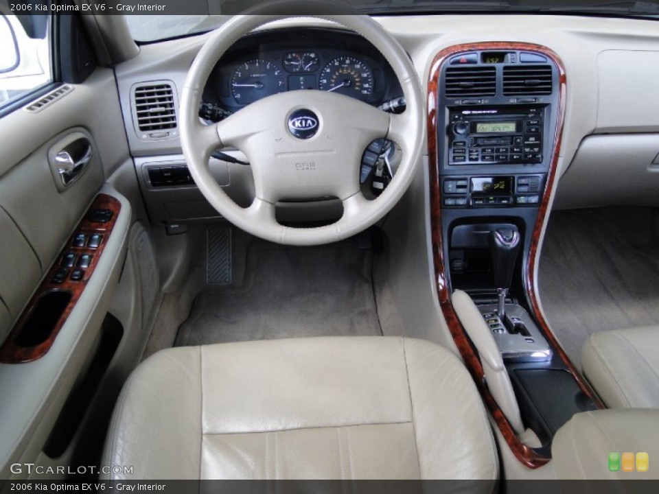 Gray Interior Dashboard for the 2006 Kia Optima EX V6 #50506414