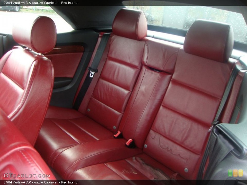 Red Interior Photo for the 2004 Audi A4 3.0 quattro Cabriolet #50506537