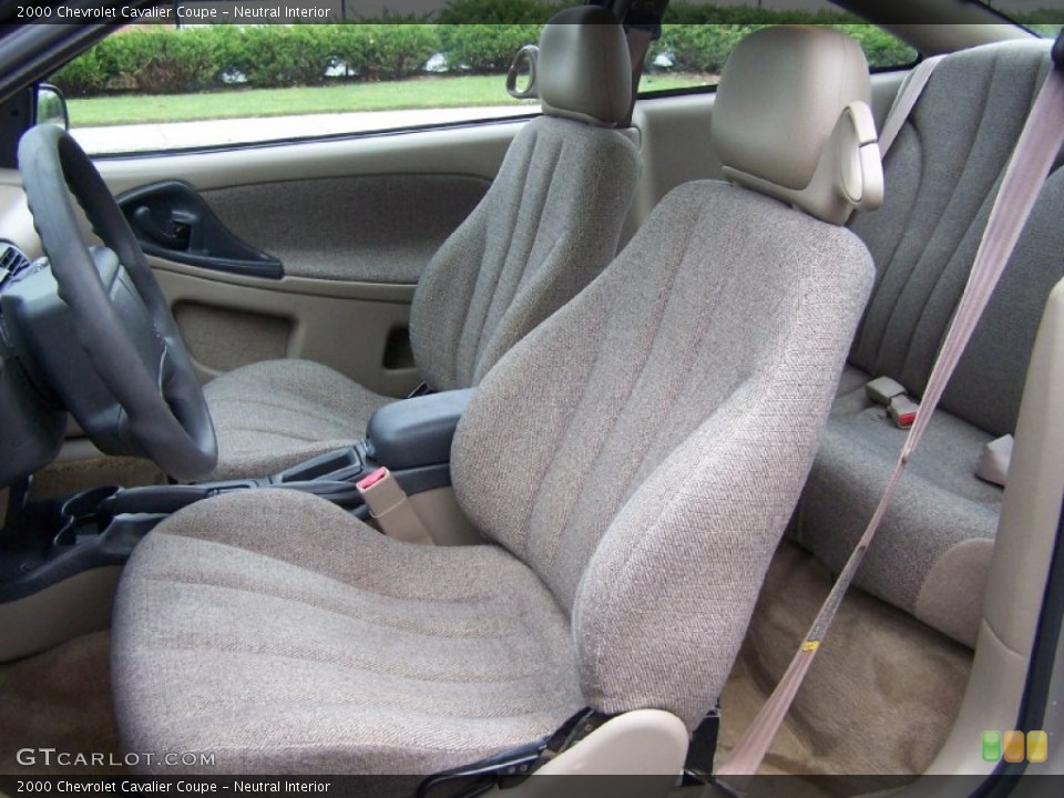 Neutral Interior Photo for the 2000 Chevrolet Cavalier Coupe #50507146
