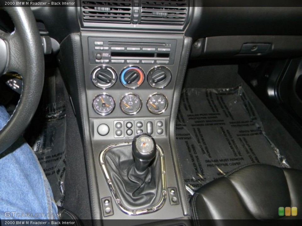 Black Interior Controls for the 2000 BMW M Roadster #50509114