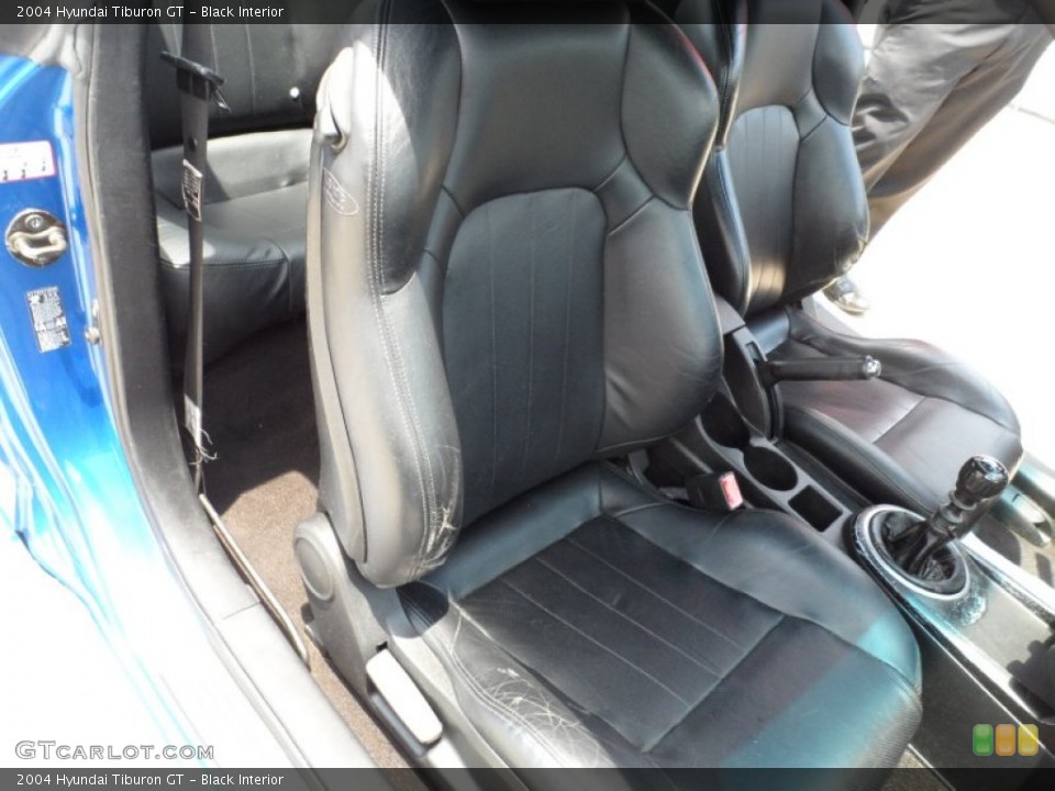 Black Interior Photo for the 2004 Hyundai Tiburon GT #50509273