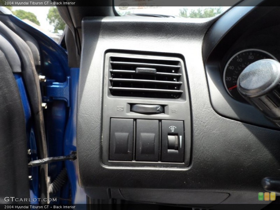 Black Interior Controls for the 2004 Hyundai Tiburon GT #50509552