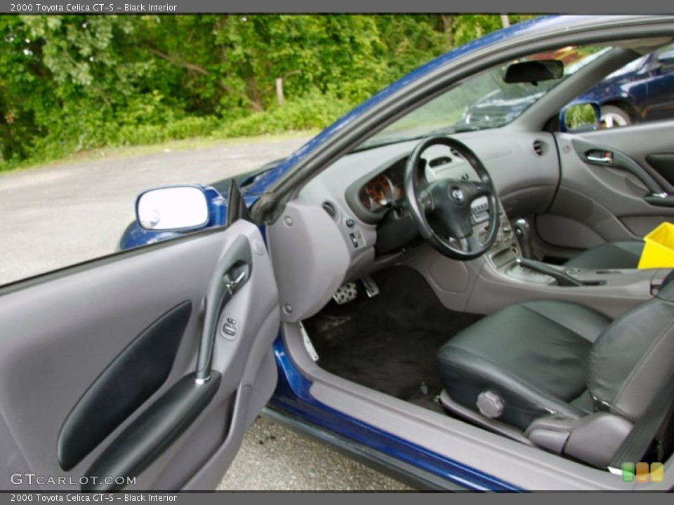 Black Interior Photo for the 2000 Toyota Celica GT-S #50512756