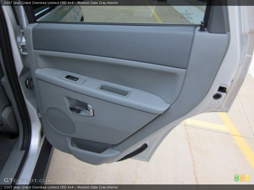 Medium Slate Gray Interior Door Panel for the 2007 Jeep Grand Cherokee Limited CRD 4x4 #50518255