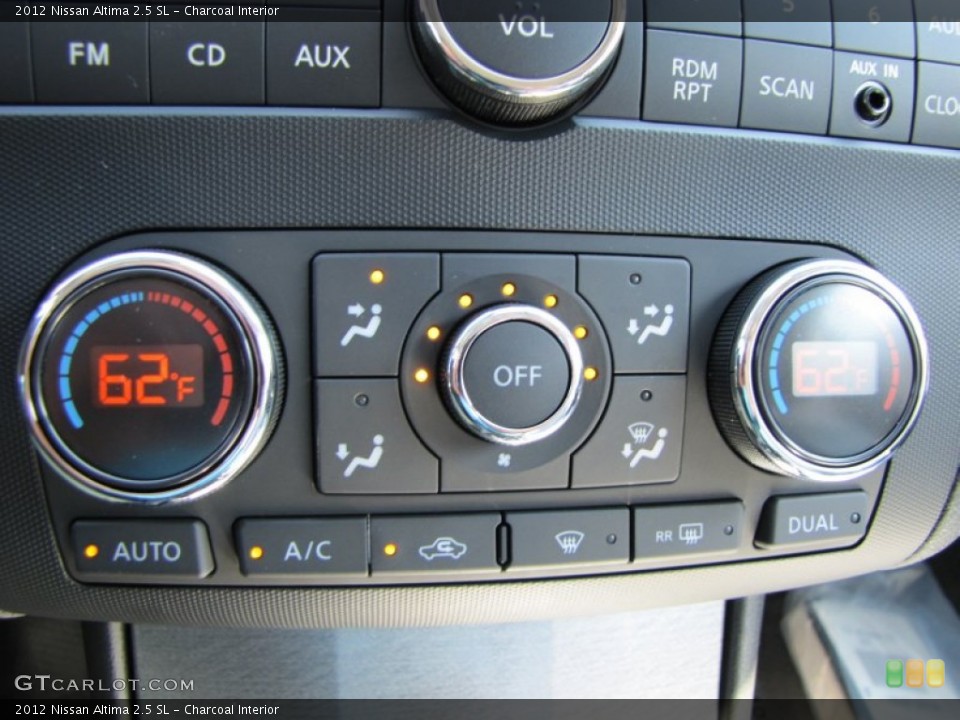 Charcoal Interior Controls for the 2012 Nissan Altima 2.5 SL #50520166
