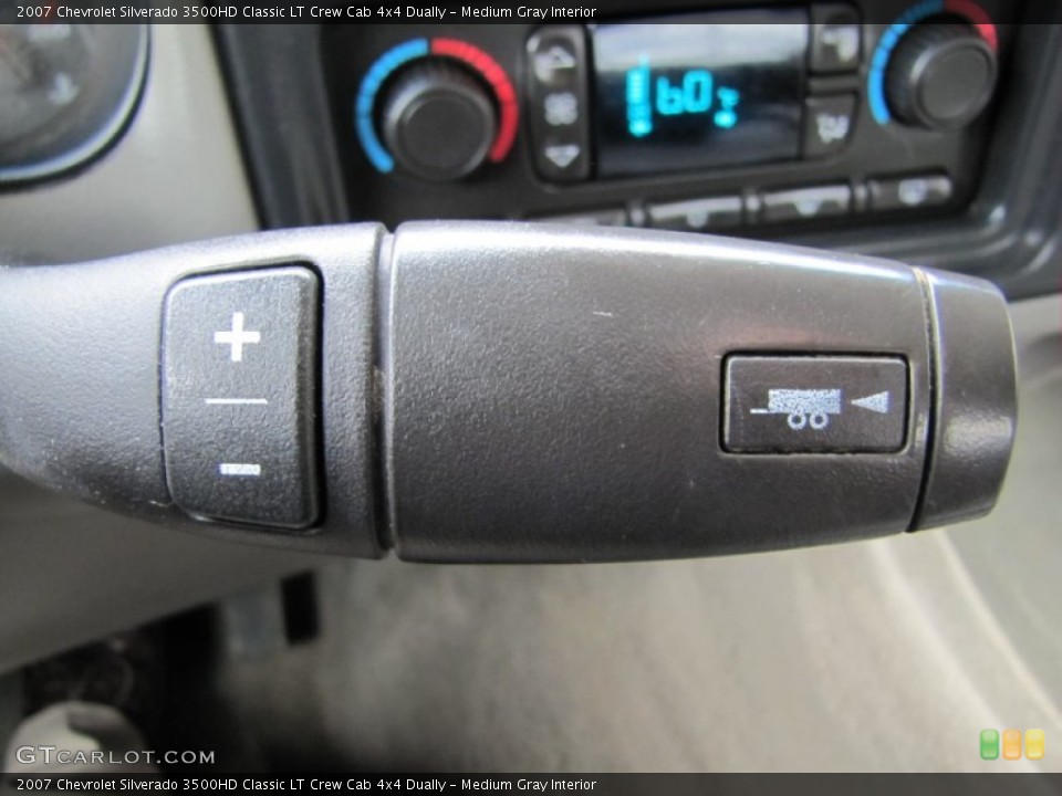 Medium Gray Interior Transmission for the 2007 Chevrolet Silverado 3500HD Classic LT Crew Cab 4x4 Dually #50524690