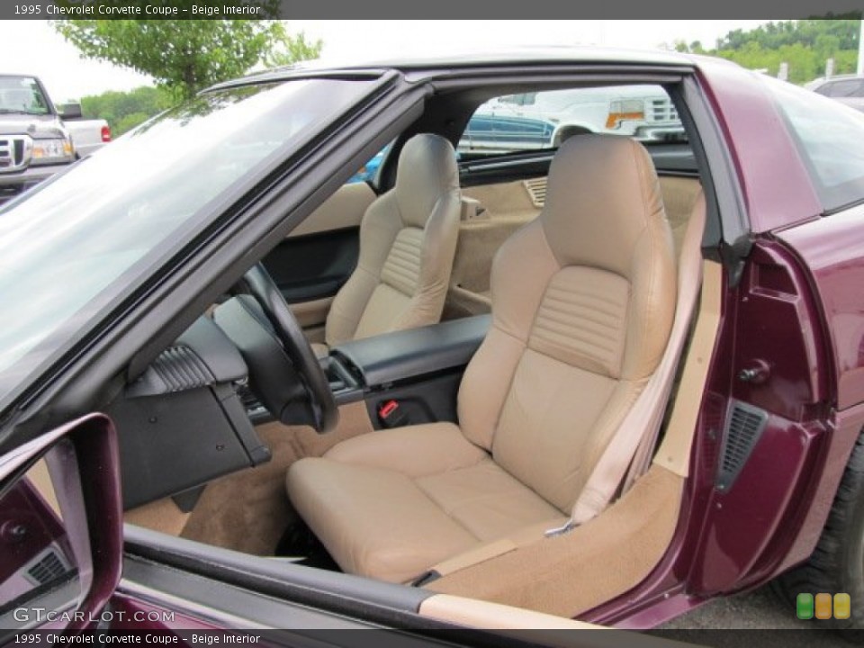 Beige Interior Photo for the 1995 Chevrolet Corvette Coupe #50526835