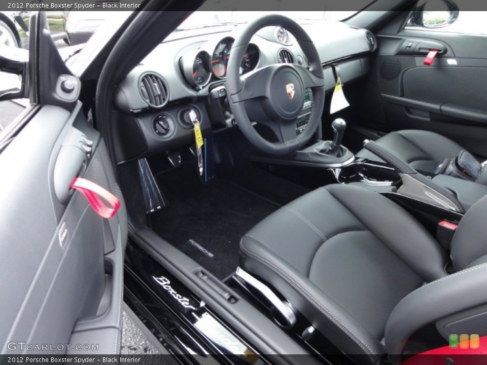 Black Interior Photo for the 2012 Porsche Boxster Spyder #50527771