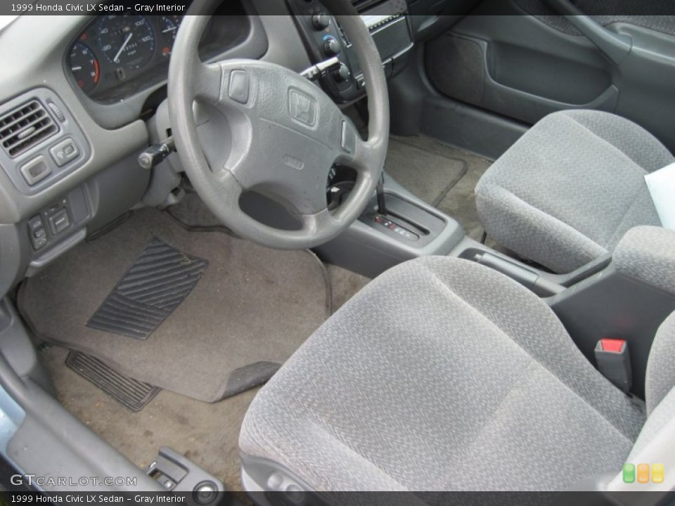 Gray Interior Photo for the 1999 Honda Civic LX Sedan #50529415