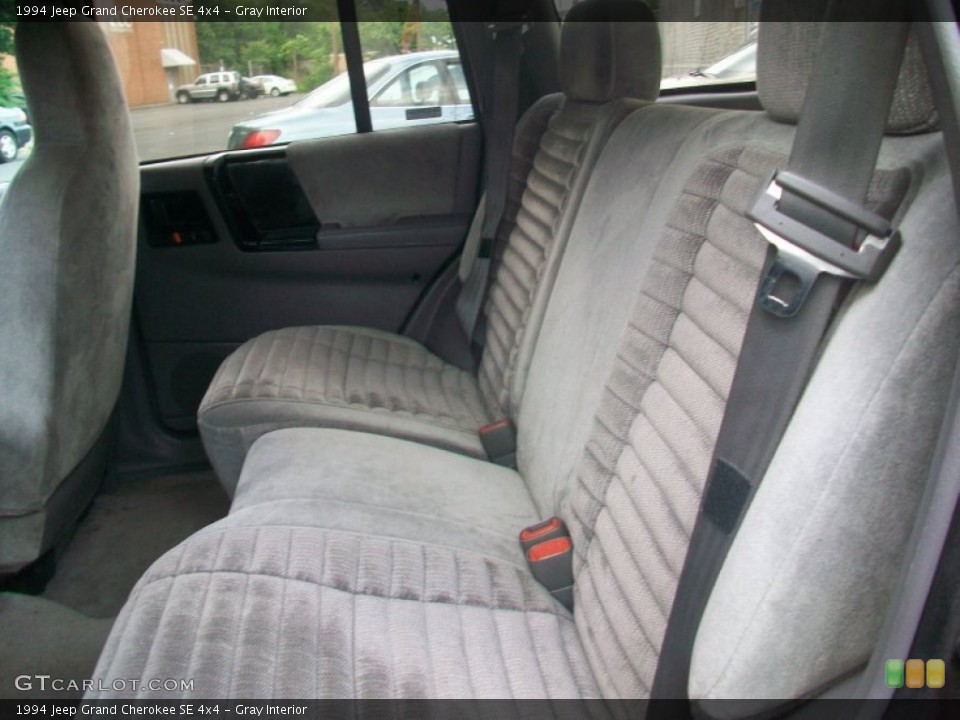 Gray Interior Photo for the 1994 Jeep Grand Cherokee SE 4x4 #50532055