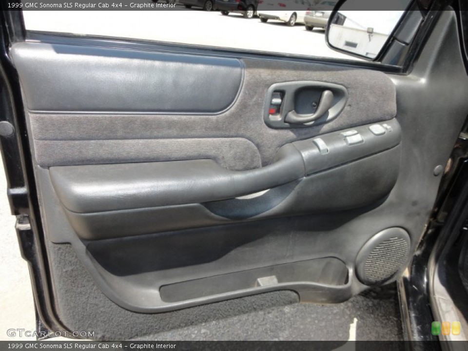 Graphite Interior Door Panel for the 1999 GMC Sonoma SLS Regular Cab 4x4 #50532616
