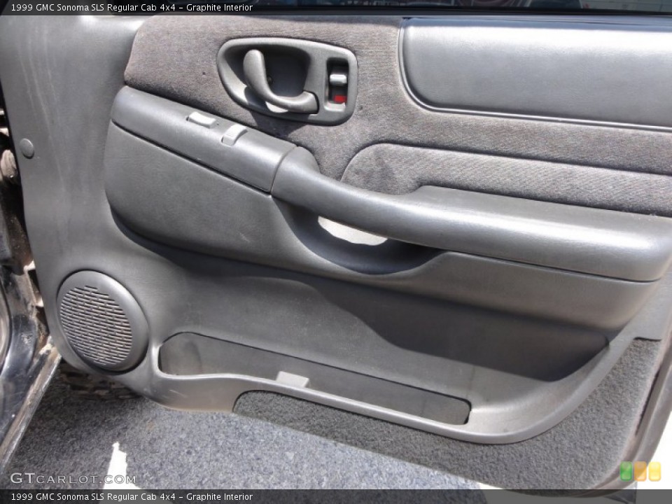 Graphite Interior Door Panel for the 1999 GMC Sonoma SLS Regular Cab 4x4 #50532736