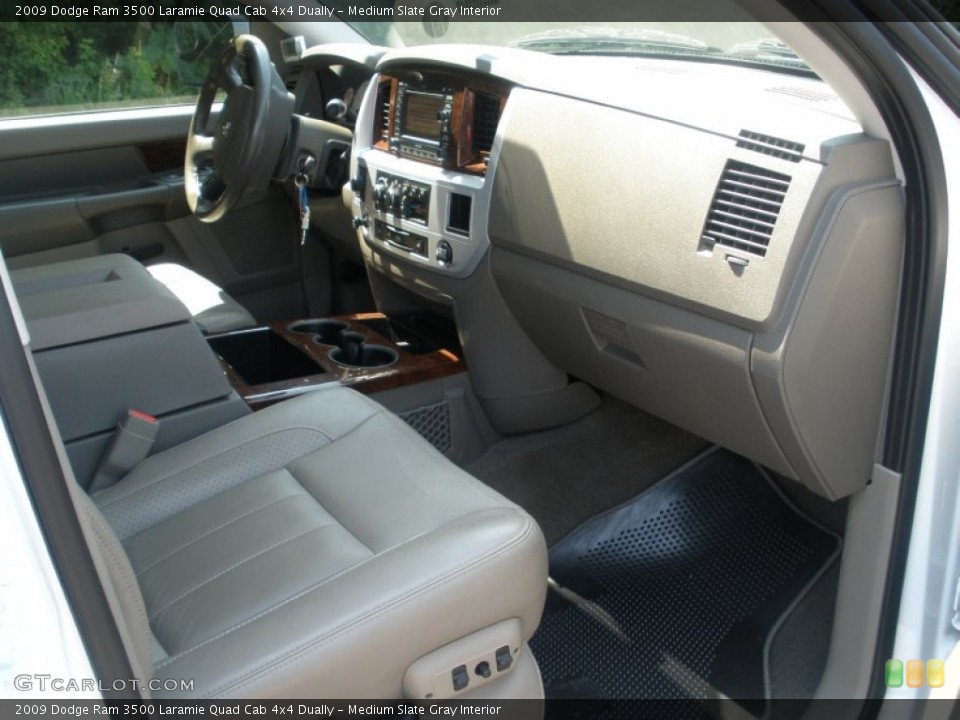 Medium Slate Gray Interior Photo for the 2009 Dodge Ram 3500 Laramie Quad Cab 4x4 Dually #50534377