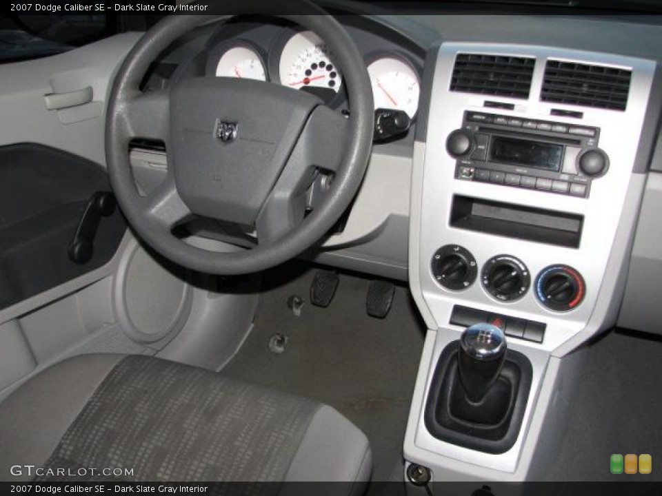 Dark Slate Gray Interior Dashboard for the 2007 Dodge Caliber SE #50535052