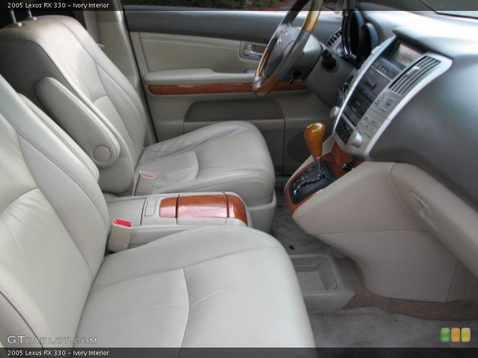 Ivory Interior Photo for the 2005 Lexus RX 330 #50535811