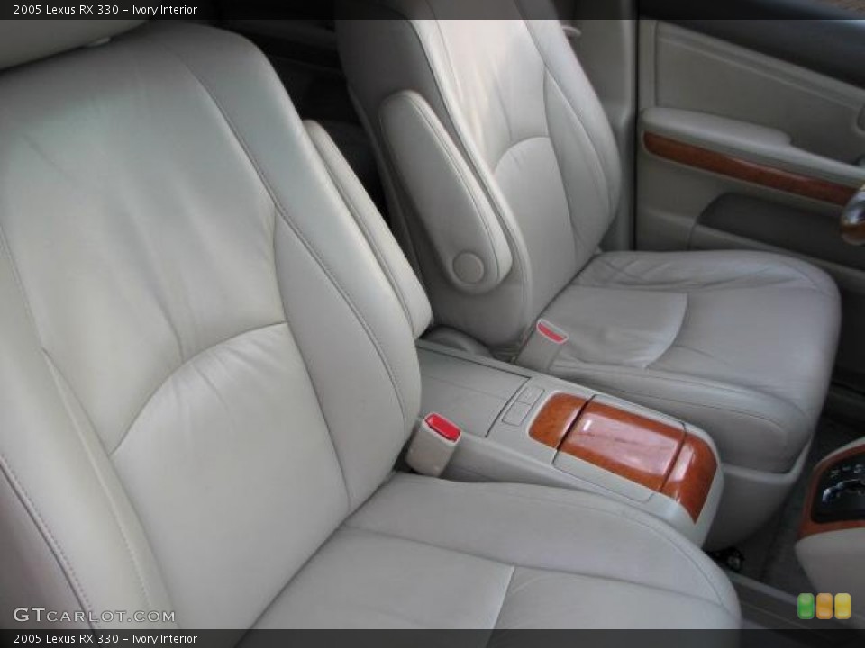 Ivory Interior Photo for the 2005 Lexus RX 330 #50535820