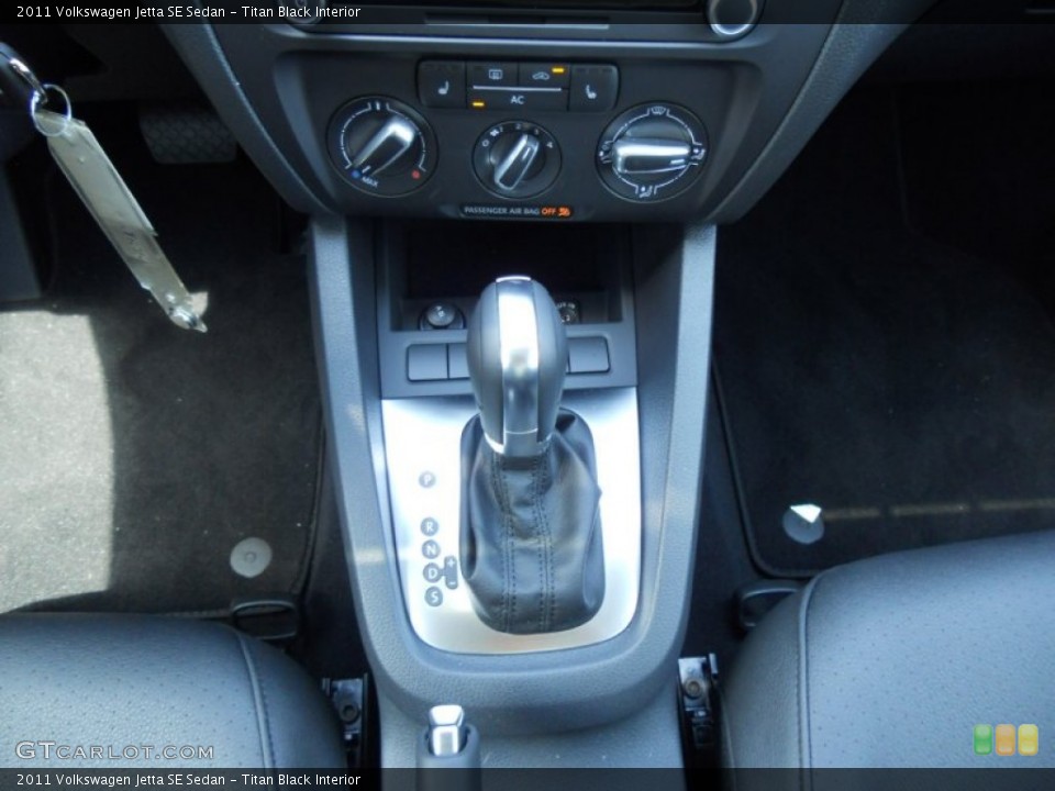 Titan Black Interior Transmission for the 2011 Volkswagen Jetta SE Sedan #50536276