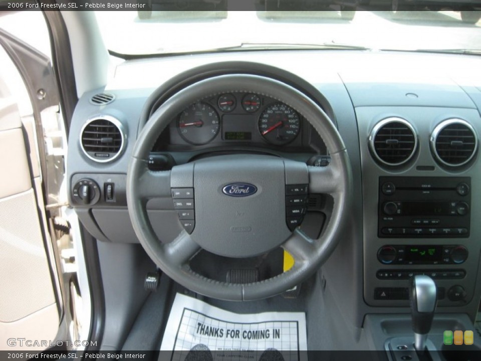Pebble Beige Interior Dashboard for the 2006 Ford Freestyle SEL #50539501