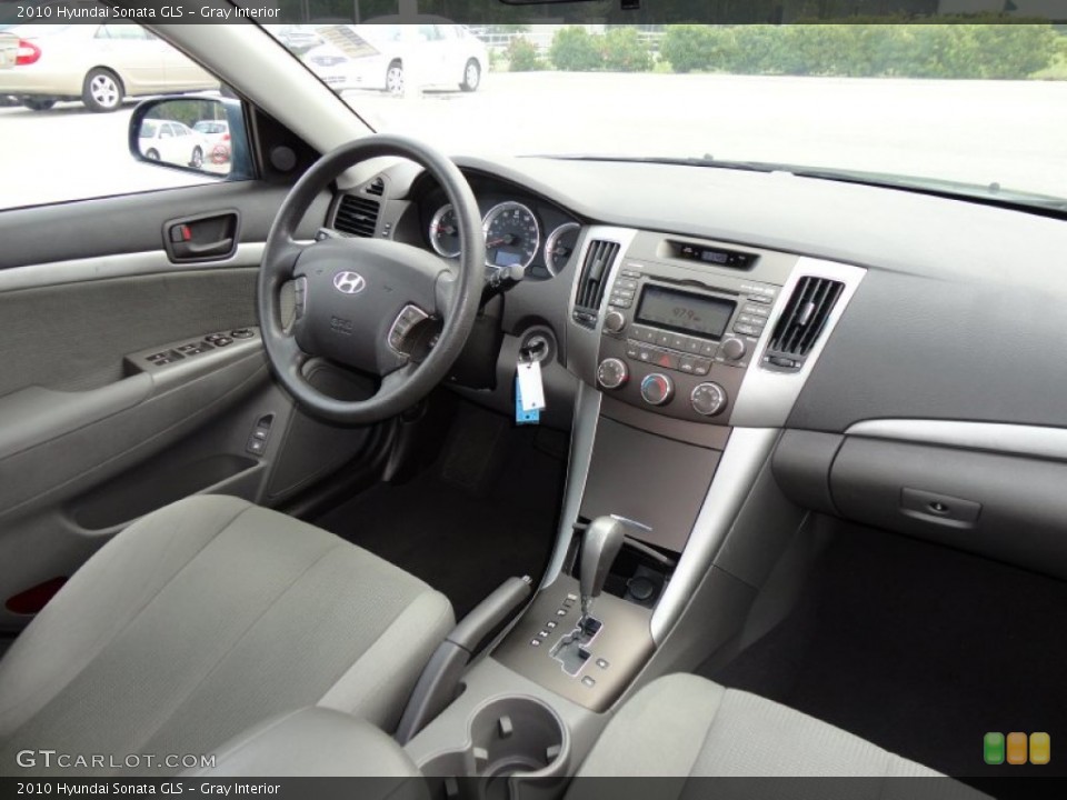 Gray Interior Dashboard for the 2010 Hyundai Sonata GLS #50547631