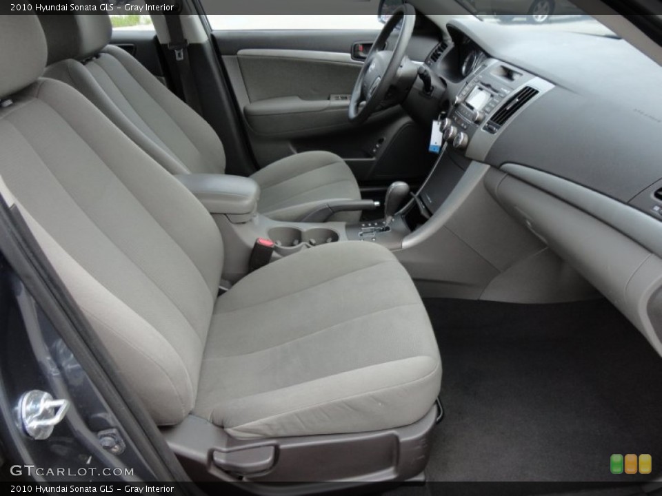 Gray Interior Photo for the 2010 Hyundai Sonata GLS #50547643