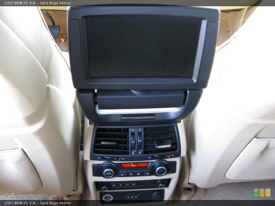 Sand Beige Interior Controls for the 2007 BMW X5 4.8i #50557289