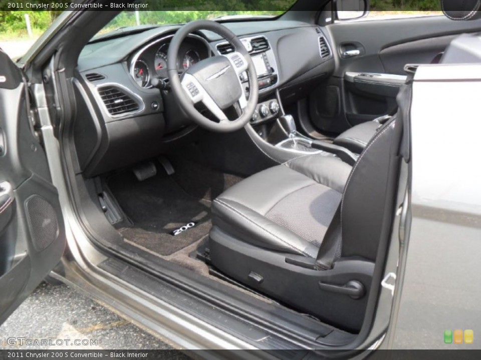 Black Interior Photo for the 2011 Chrysler 200 S Convertible #50558719