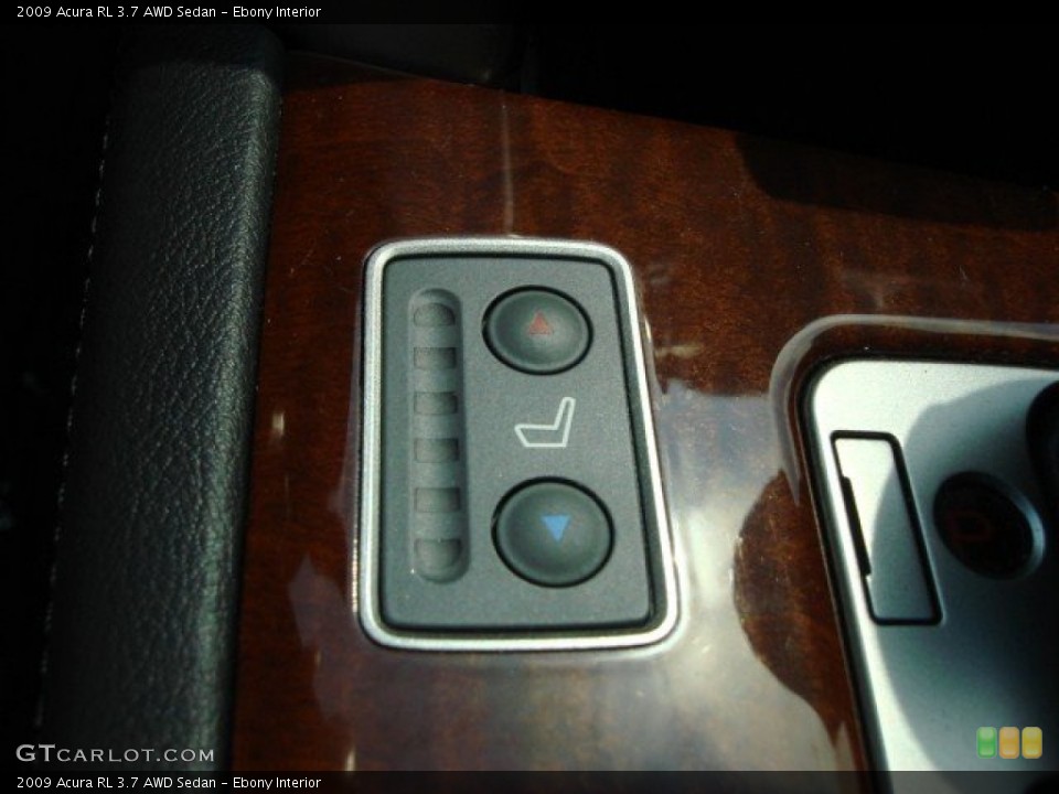 Ebony Interior Controls for the 2009 Acura RL 3.7 AWD Sedan #50563942