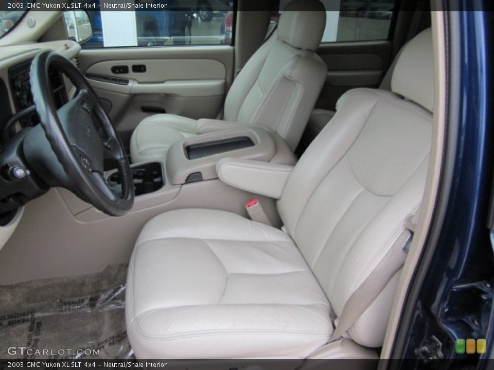 Neutral/Shale Interior Photo for the 2003 GMC Yukon XL SLT 4x4 #50569678