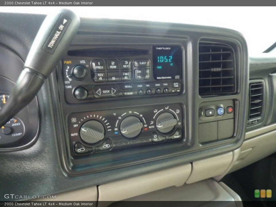 Medium Oak Interior Controls for the 2000 Chevrolet Tahoe LT 4x4 #50582098