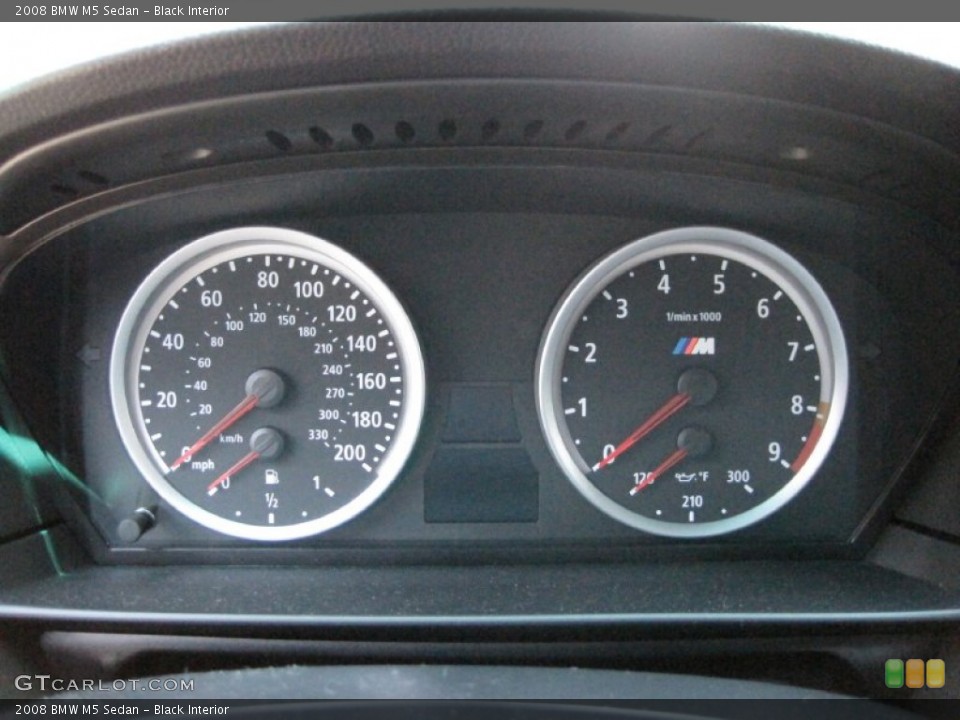 Black Interior Gauges for the 2008 BMW M5 Sedan #50590994