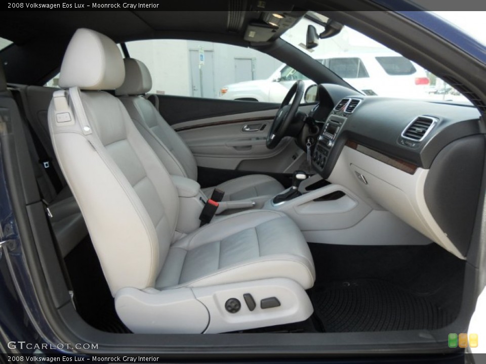 Moonrock Gray Interior Photo for the 2008 Volkswagen Eos Lux #50598731