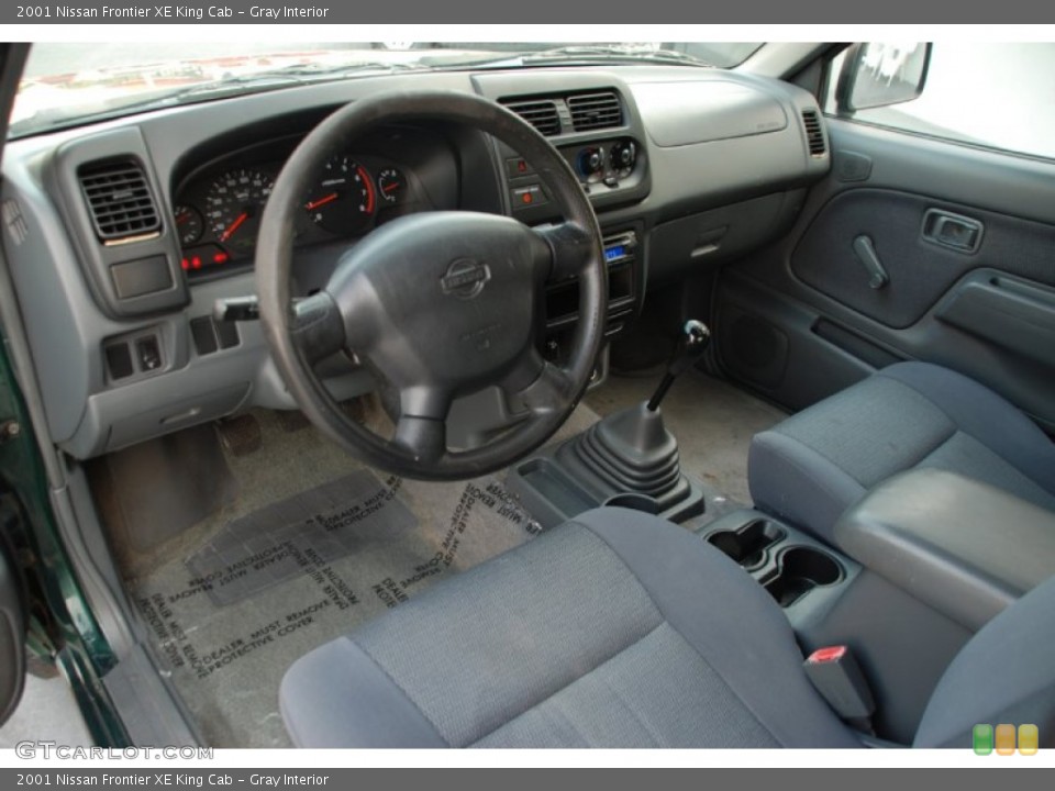 Gray Interior Photo for the 2001 Nissan Frontier XE King Cab #50601837